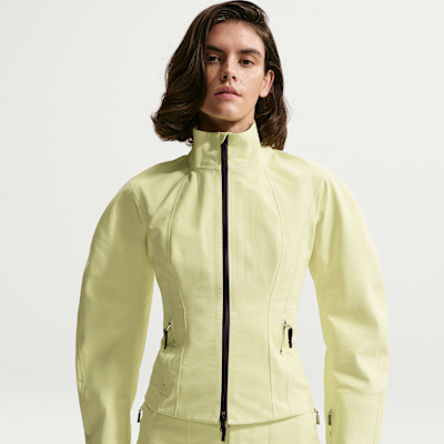Nike x Jacquemus Women's GORE-TEX Jacket. Nike.com